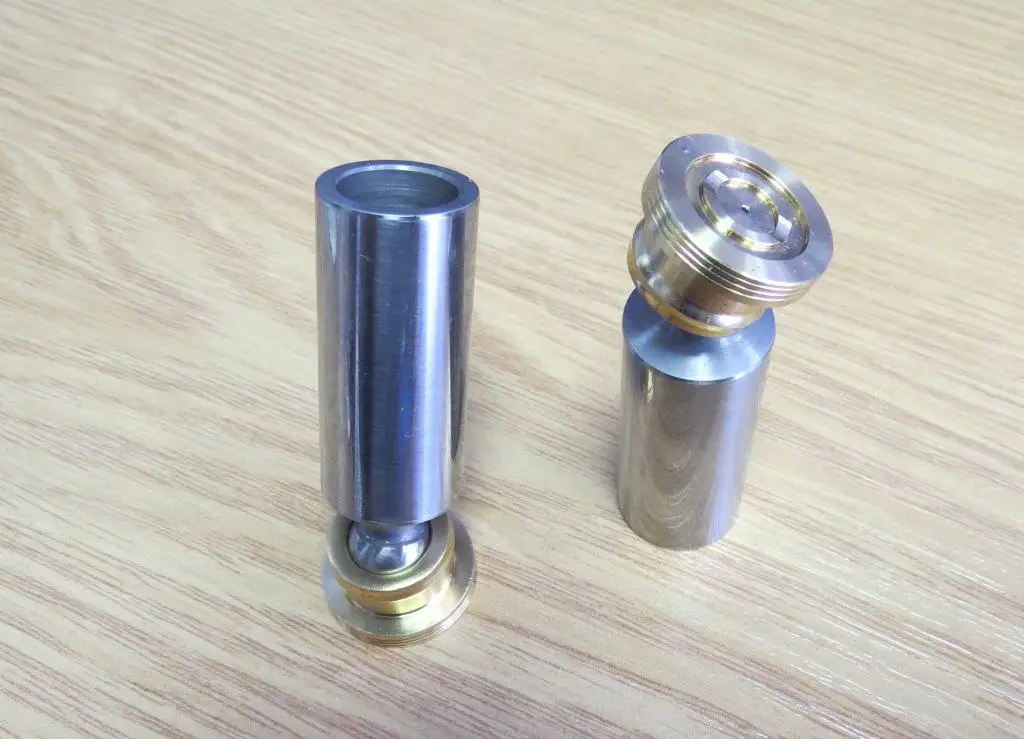 Поршень с башмаком R902554685